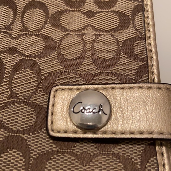 Coach Wallet - Picture 2 of 9